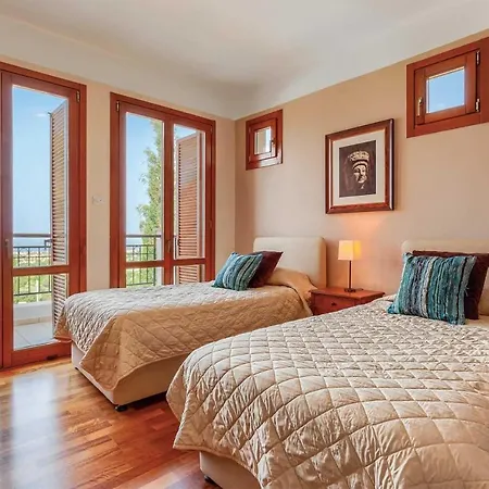 Villa Aphrodite Hills Superior 190 Kouklia